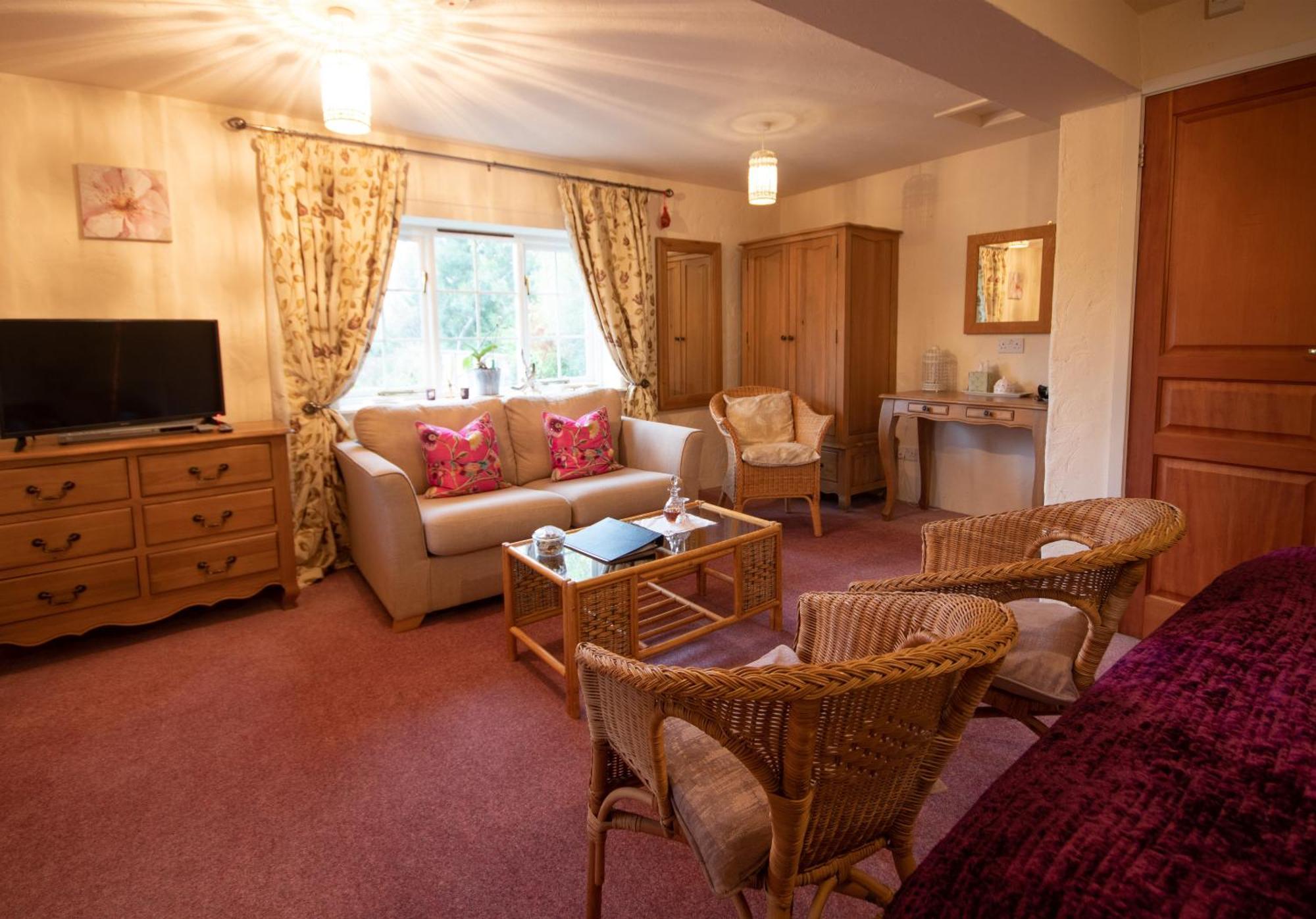 Slinfold Magpies Lodge מראה חיצוני תמונה